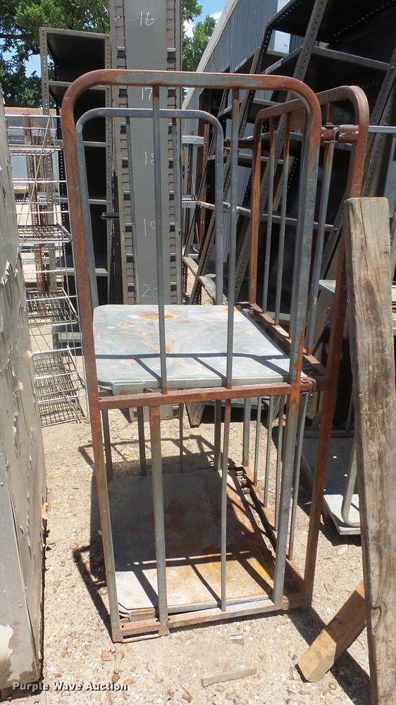 image for item EF9041 Steel storage racks