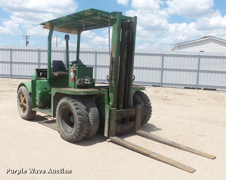 image for item EF9047 Shop built forklift