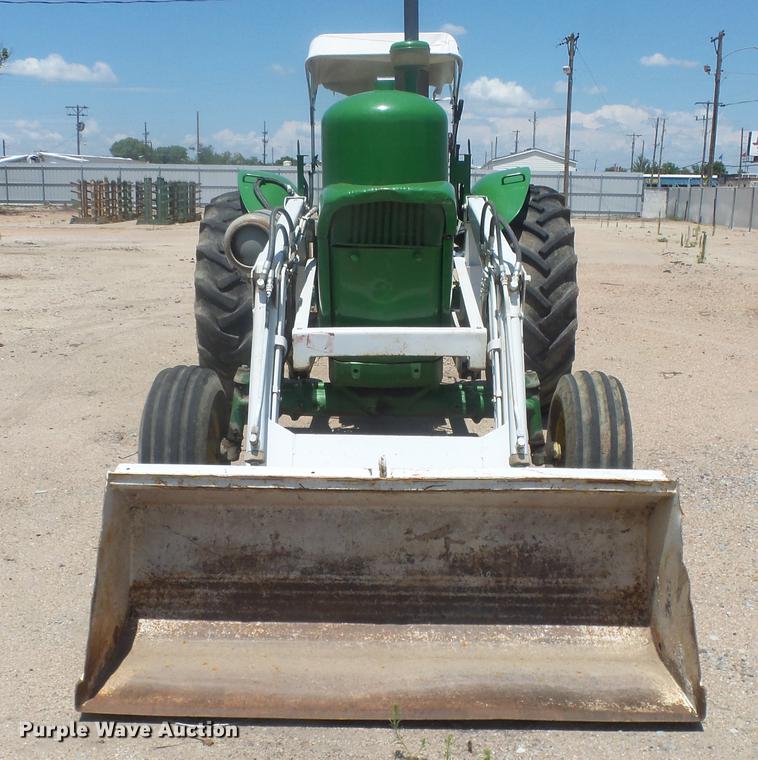 image for item EF9049 John Deere 4020 tractor