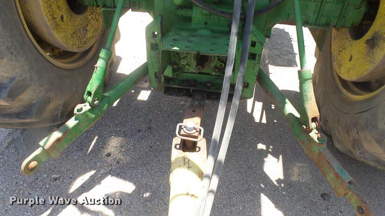 image for item EF9049 John Deere 4020 tractor