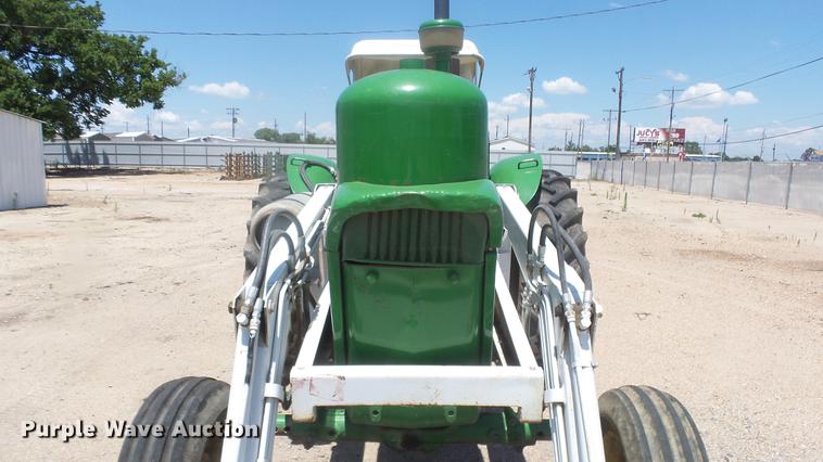 image for item EF9049 John Deere 4020 tractor