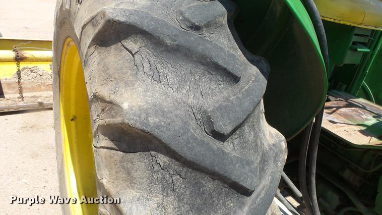 image for item EF9049 John Deere 4020 tractor