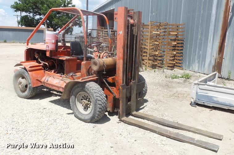 image for item EF9051 Yale LA51AT-30UF forklift