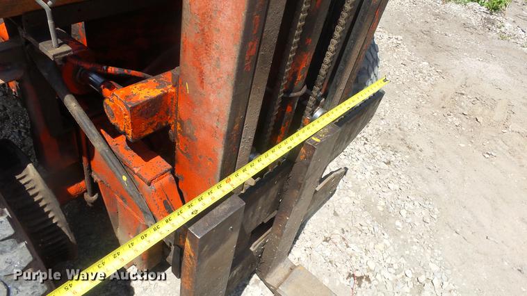 image for item EF9051 Yale LA51AT-30UF forklift