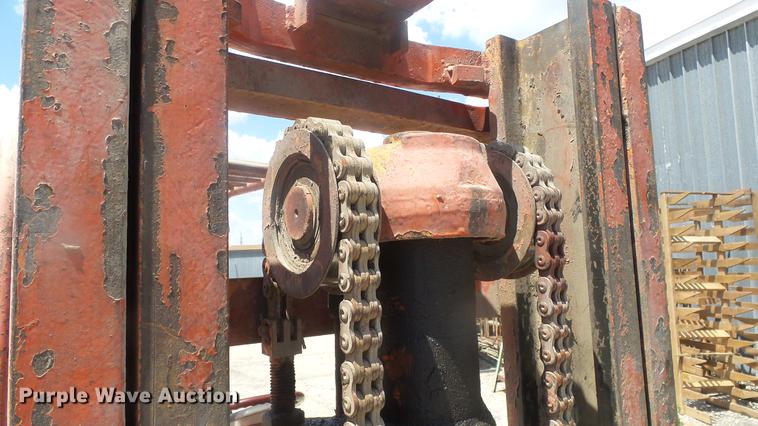 image for item EF9051 Yale LA51AT-30UF forklift