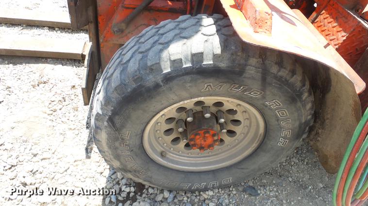 image for item EF9051 Yale LA51AT-30UF forklift