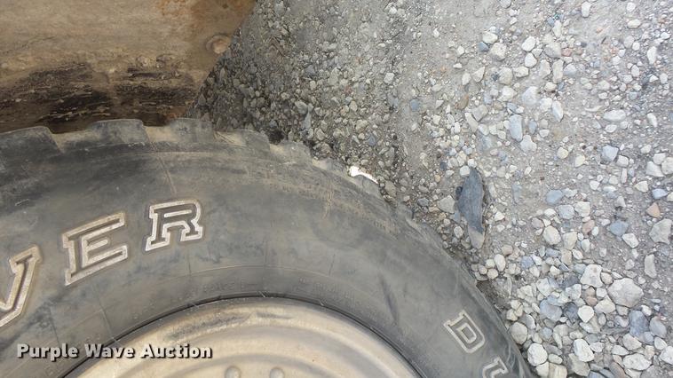 image for item EF9051 Yale LA51AT-30UF forklift