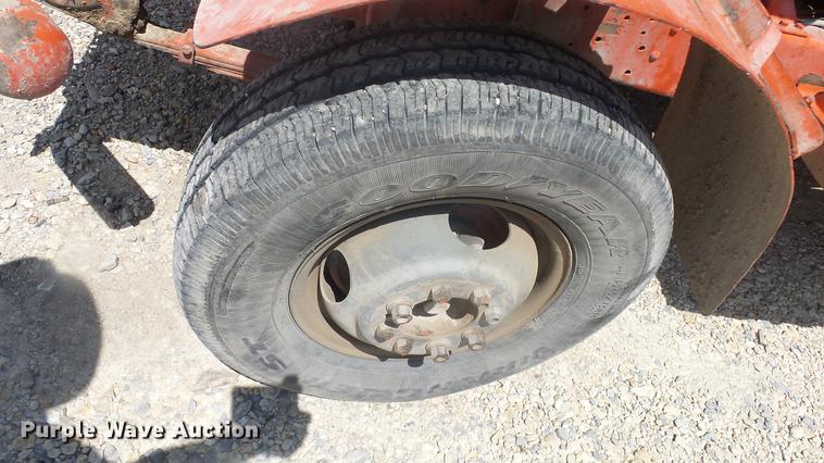 image for item EF9051 Yale LA51AT-30UF forklift