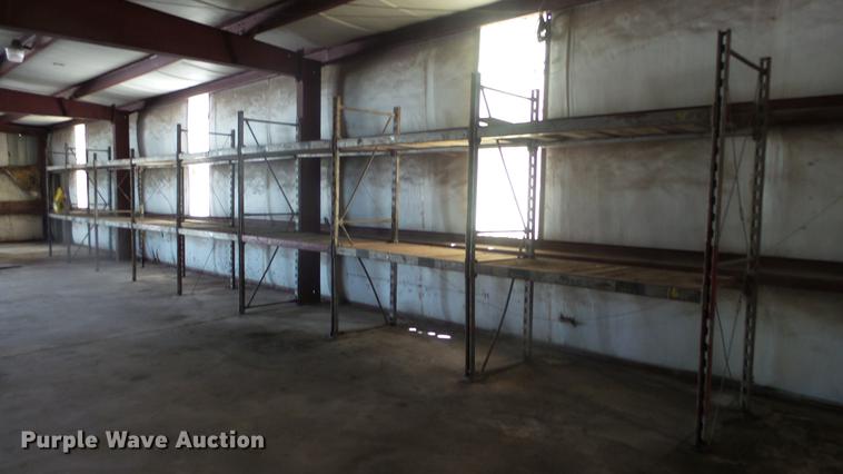 image for item EF9052 Steel shelving