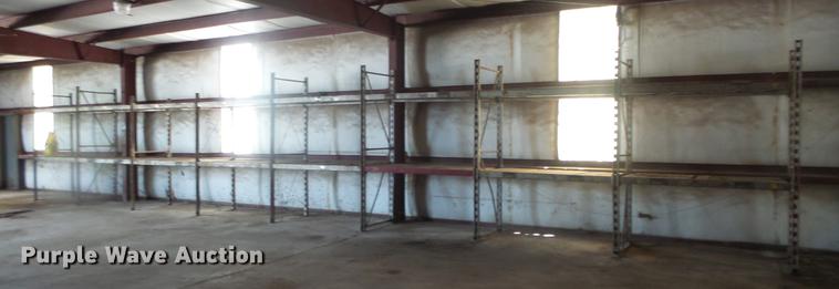 image for item EF9052 Steel shelving