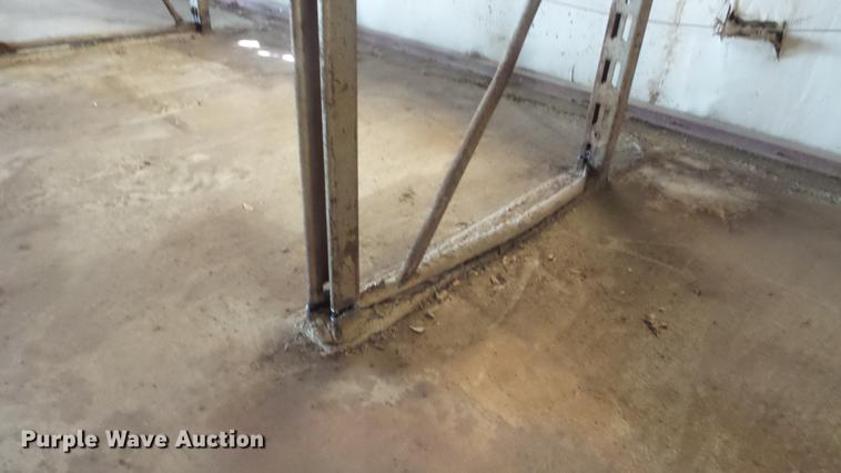 image for item EF9052 Steel shelving