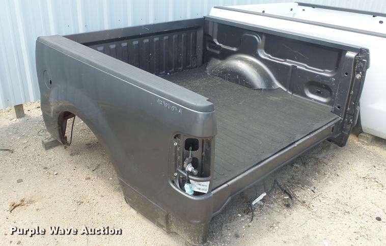 image for item EF9054 (4) pickup truck beds