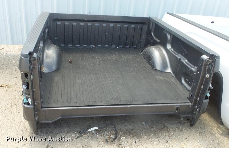 image for item EF9054 (4) pickup truck beds