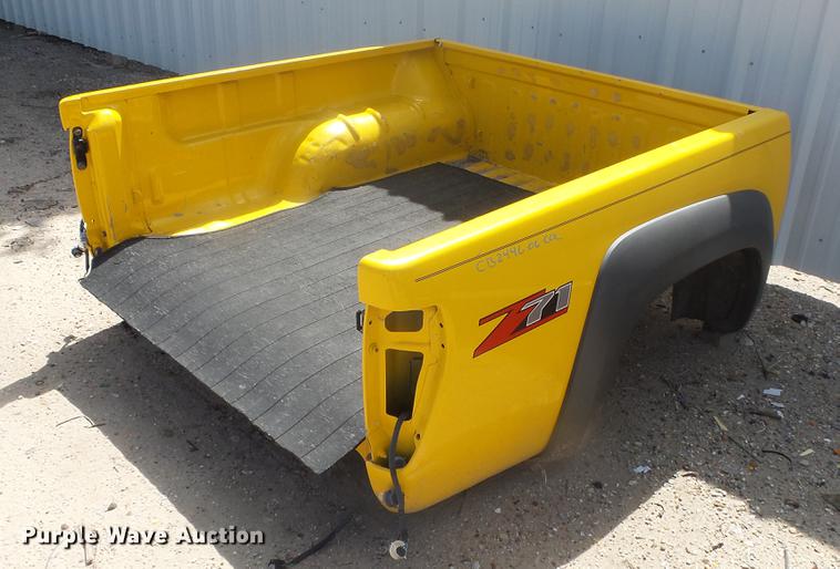 image for item EF9054 (4) pickup truck beds