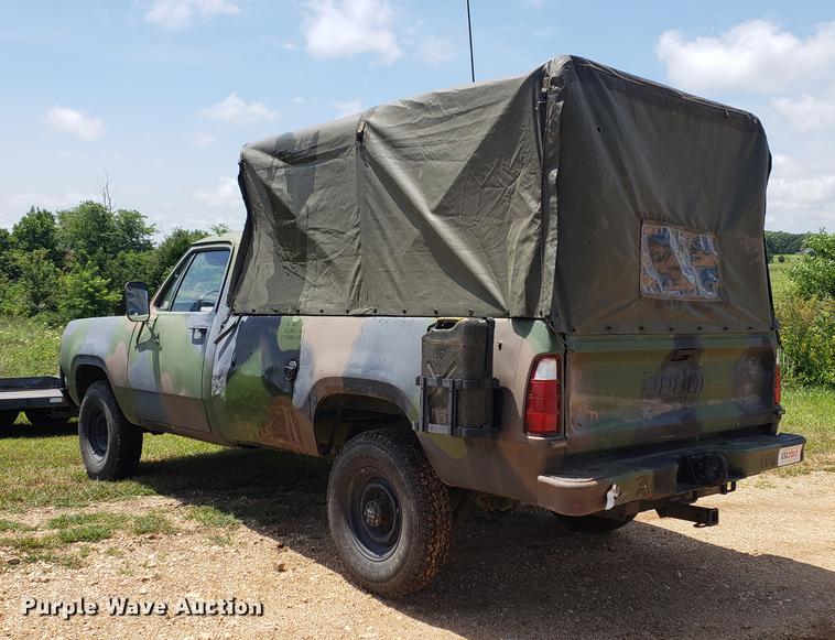 image for item EF9792 1976 Dodge M882 Power Wagon