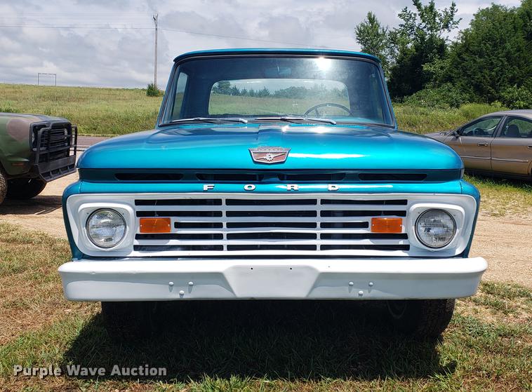 image for item EF9793 1963 Ford F100 pickup truck