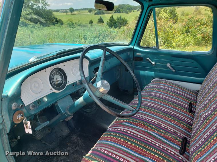 image for item EF9793 1963 Ford F100 pickup truck