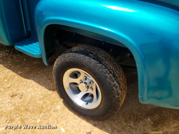 image for item EF9793 1963 Ford F100 pickup truck