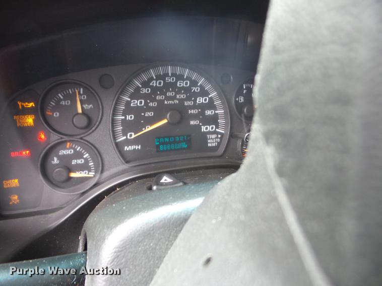 image for item EI9847 2005 Chevrolet Express 3500 van