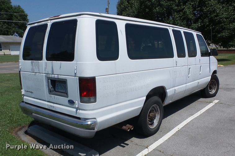 image for item EI9851 1996 Ford Club Wagon XL Super van