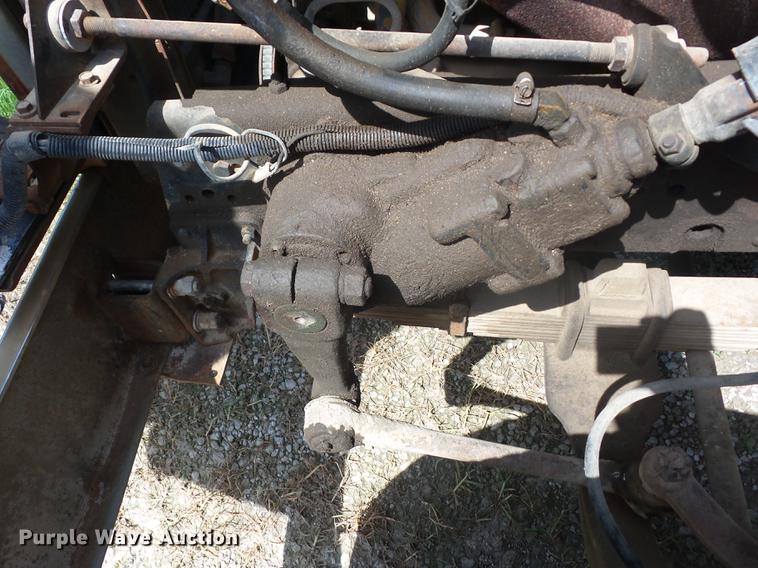 image for item EI9855 1975 International 1850 flatbed truck