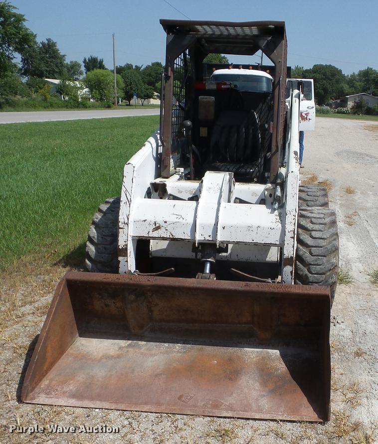 image for item EI9856 1995 Bobcat 853 skid steer