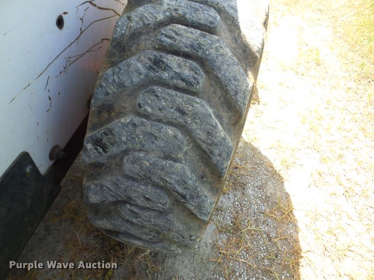 image for item EI9856 1995 Bobcat 853 skid steer