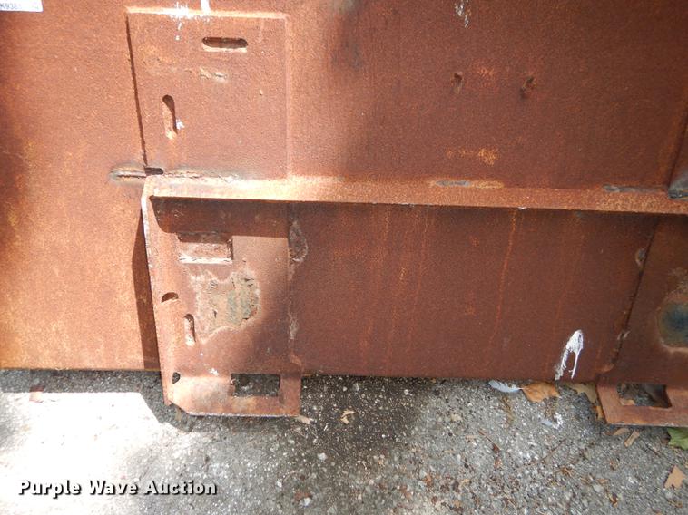 image for item EK9381 72"W skid steer bucket