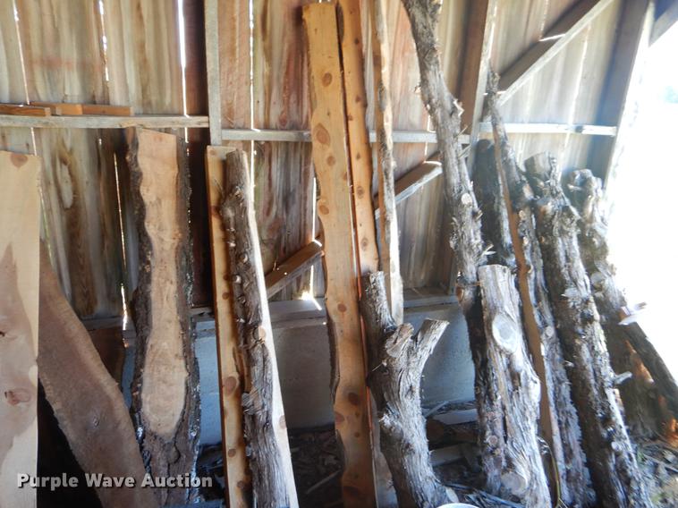 image for item EK9569 Woodmizer LT10 sawmill