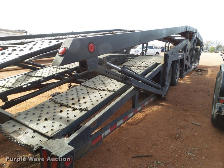 image for item EN9556 2001 Miller car trailer