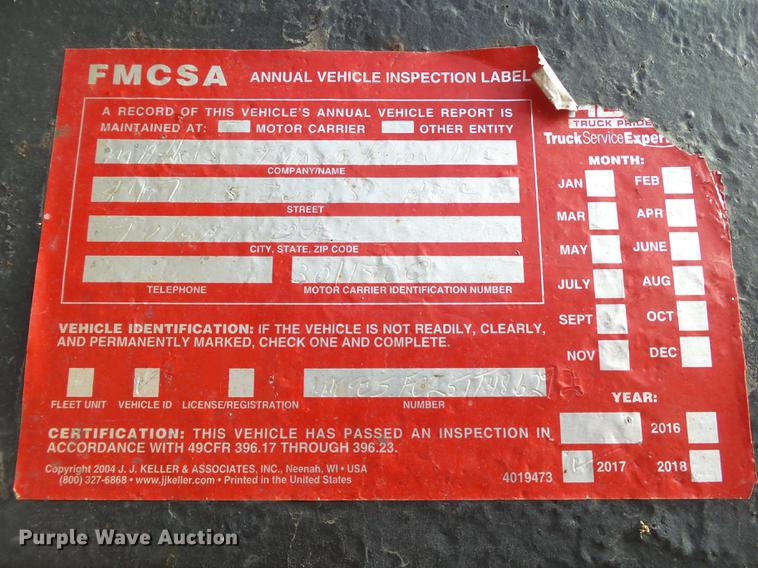 image for item EN9556 2001 Miller car trailer