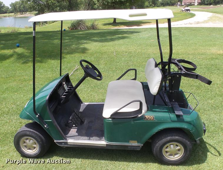 image for item ER9560 Ez-go golf cart