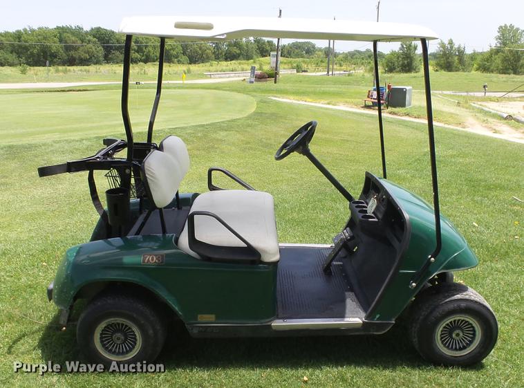 image for item ER9562 Ez-go golf cart