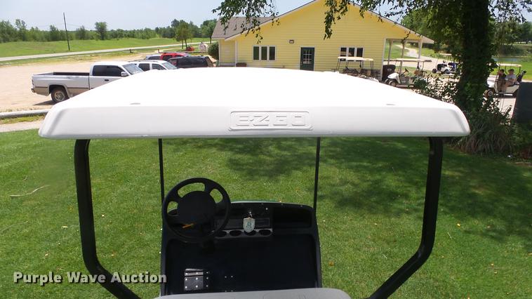 image for item ER9562 Ez-go golf cart