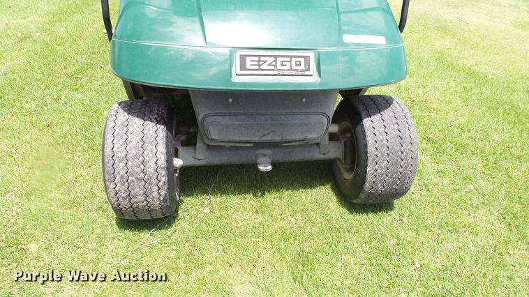 image for item ER9562 Ez-go golf cart