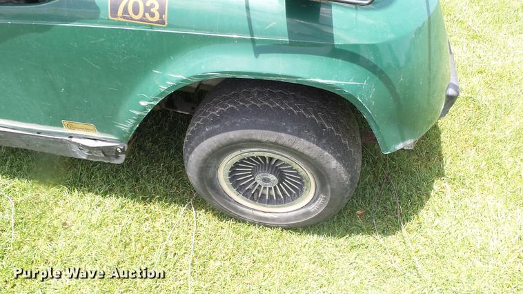 image for item ER9562 Ez-go golf cart