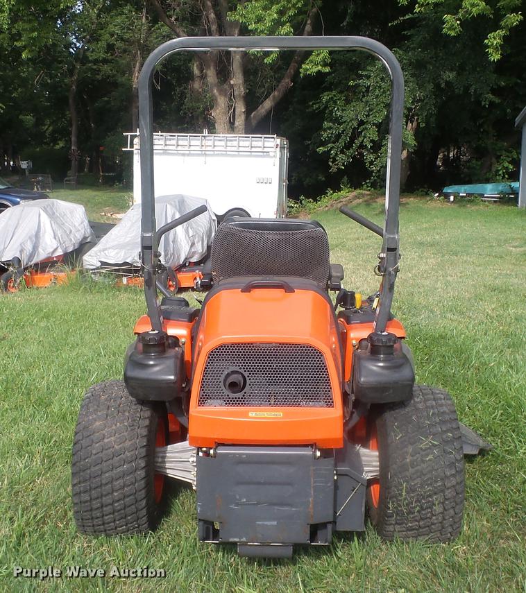 image for item ER9563 Kubota ZD326 ZTR lawn mower