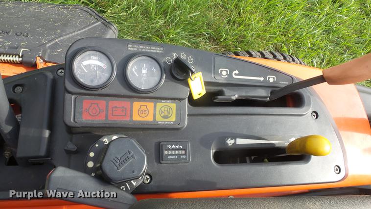 image for item ER9563 Kubota ZD326 ZTR lawn mower