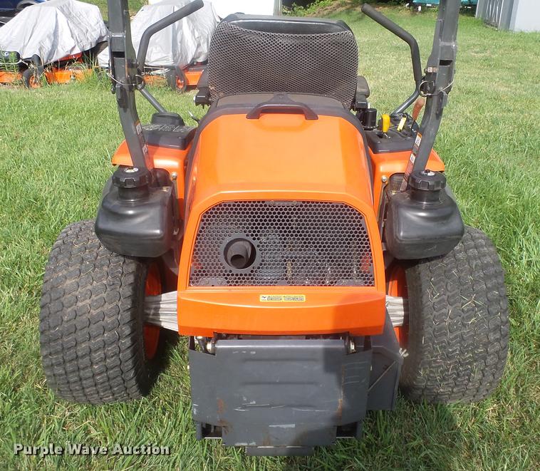 image for item ER9563 Kubota ZD326 ZTR lawn mower