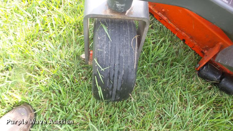 image for item ER9563 Kubota ZD326 ZTR lawn mower