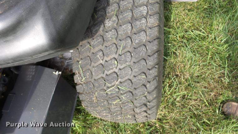 image for item ER9563 Kubota ZD326 ZTR lawn mower