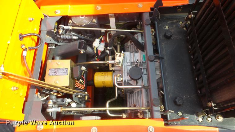 image for item ER9563 Kubota ZD326 ZTR lawn mower