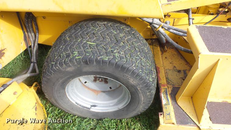 image for item ER9564 Hustler 4600 lawn mower