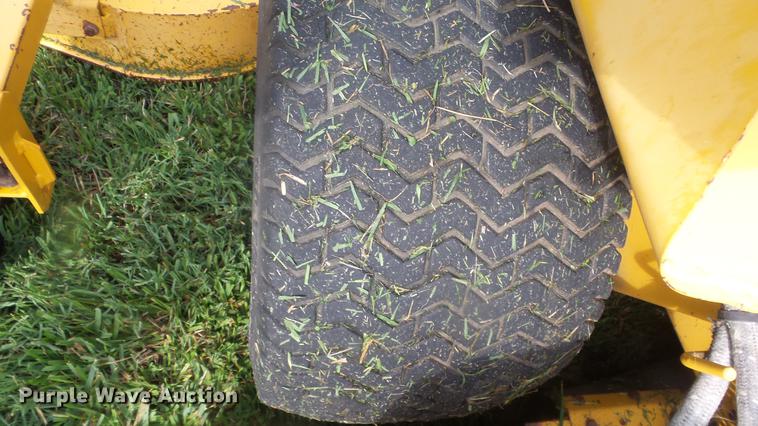 image for item ER9564 Hustler 4600 lawn mower