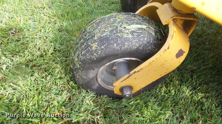 image for item ER9564 Hustler 4600 lawn mower