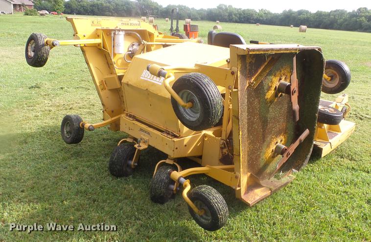 image for item ER9564 Hustler 4600 lawn mower