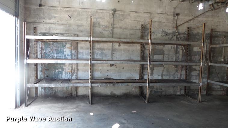 image for item ES9259 Steel shelving