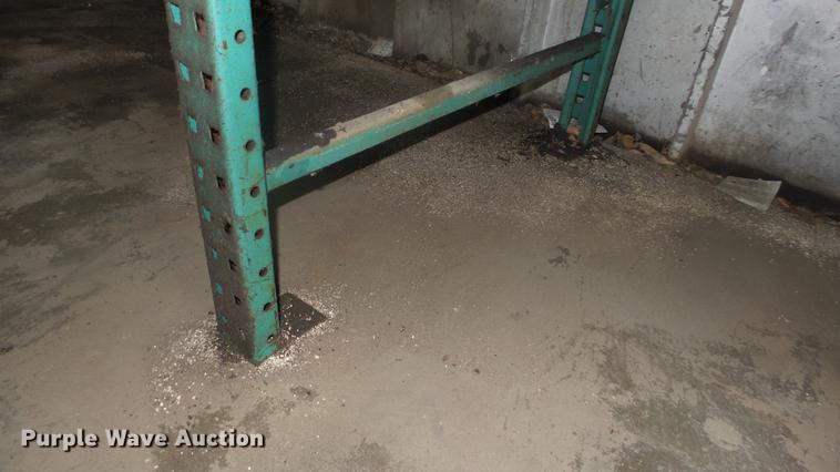 image for item ES9259 Steel shelving