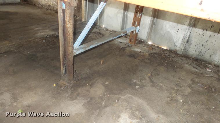 image for item ES9259 Steel shelving