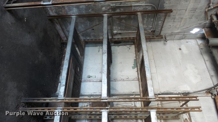 image for item ES9259 Steel shelving